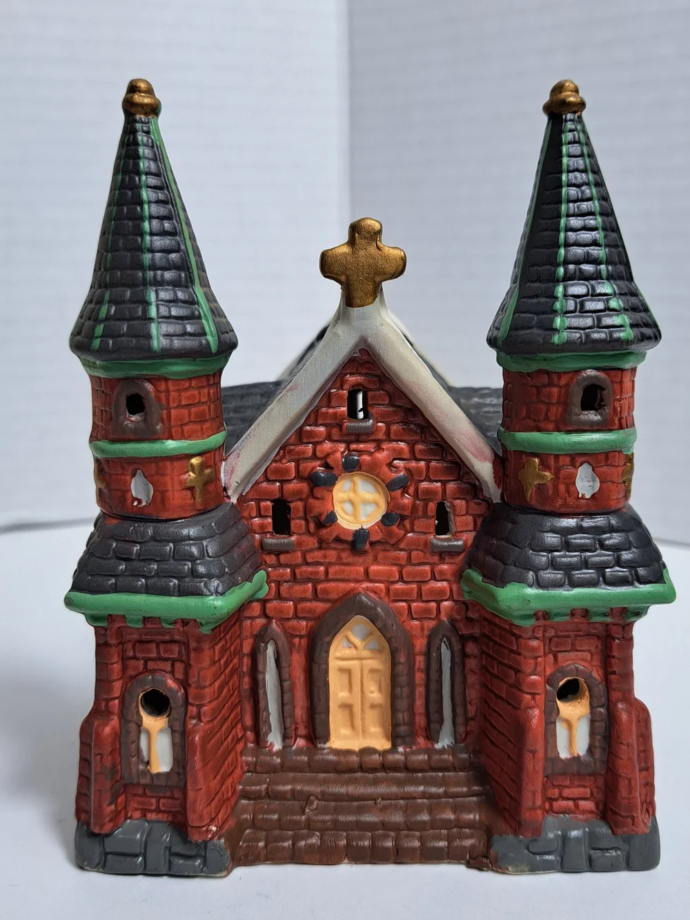 Heartland Valley 2004 Church & 1995 Dickens Winter Valley Library Lot of 2